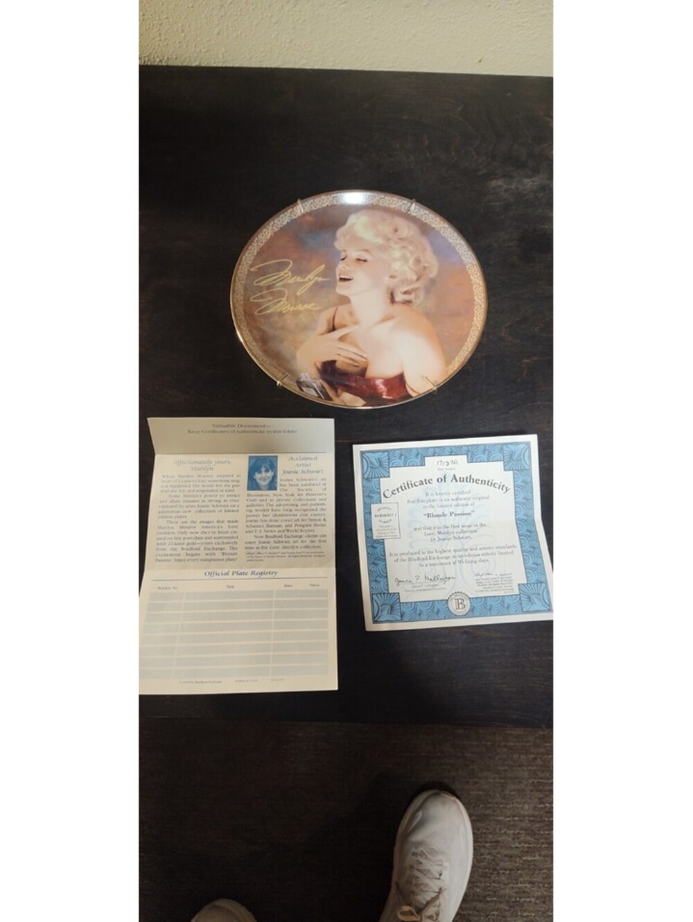 Bradford Exchange Marilyn Monroe Blonde Passion Plate Love Marilyn COA 1998